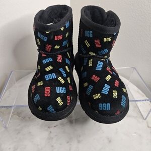 UGG Kids Black Logo Boots Booties, Size 9